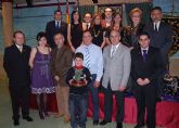 Ms de un centenar de hermanos de la Cofrada asistieron al nombramiento de Tamborilero de Honor 2009