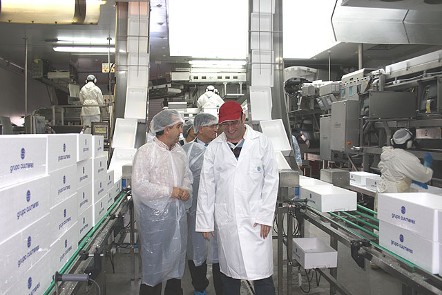 Cerdá destaca la capacidad productiva del sector acuícola regional, que genera más de 300 empleos directos y 1.500 indirectos - 1, Foto 1