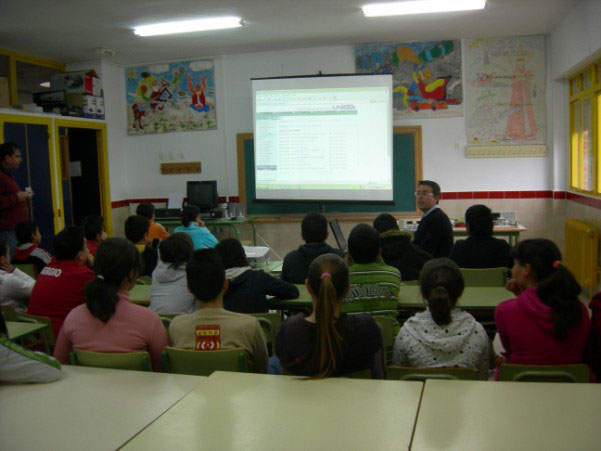 La Dirección General de Ordenación Académica selecciona al CEIP Nuestra Señora del Carmen para la actividad Científicos en el Aula - 3, Foto 3