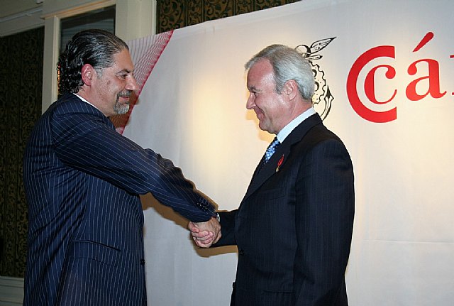 Valcárcel muestra su “compromiso y apoyo” a los empresarios de Cartagena para mantener la proyección económica de la comarca - 2, Foto 2