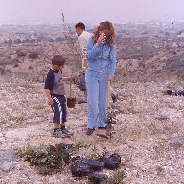 La Concejalía de Medio Ambiente de Molina de Segura y varias entidades y asociaciones han organizado plantaciones de árboles en distintas zonas del municipio con motivo de la celebración del Día Mundial Forestal - 3, Foto 3