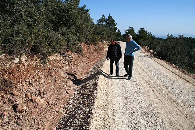 La Sierra de Burete renueva todos sus accesos - 1, Foto 1
