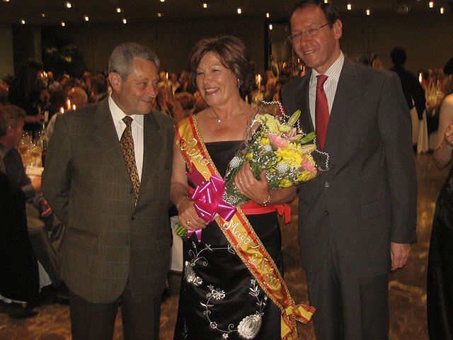 El Alcalde “corona” a Pilar Olmos, del centro Santa Eulalia-San Juan, como Reina de los Mayores 2009 - 5