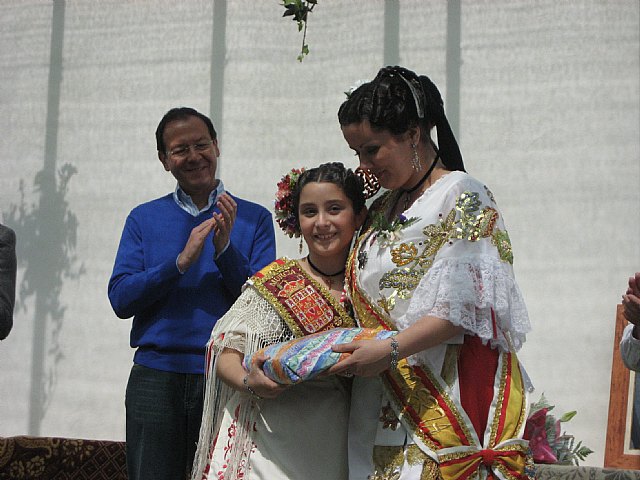 El Alcalde acompaña a las Reinas de la Huerta infantil y mayor 2008 en su despedida - 2, Foto 2