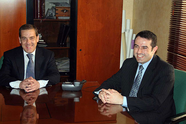 El director general de Formación Profesional y Educación de Personas Adultas, Joaquín Buendía, visitó Alcantarilla - 1, Foto 1