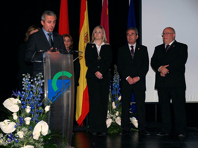 La Real Hermandad de Ntro. Padre Jesús Nazareno celebró su tercer centenario y anunció la aceptación de Su Majestad el Rey como Hermano Mayor Honorario - 2, Foto 2