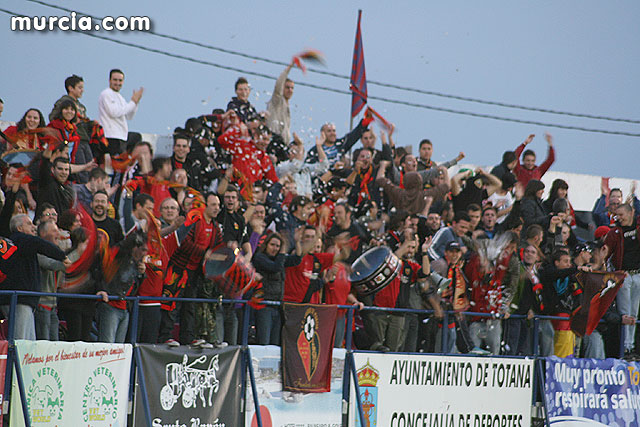 Otro derbi de altura en el Juan Cayuela, Foto 1