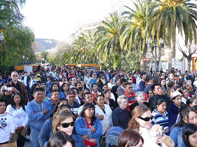 Cientos de personas participaron y asistieron al II Encuentro Intercultural celebrado en Jumilla - 4, Foto 4