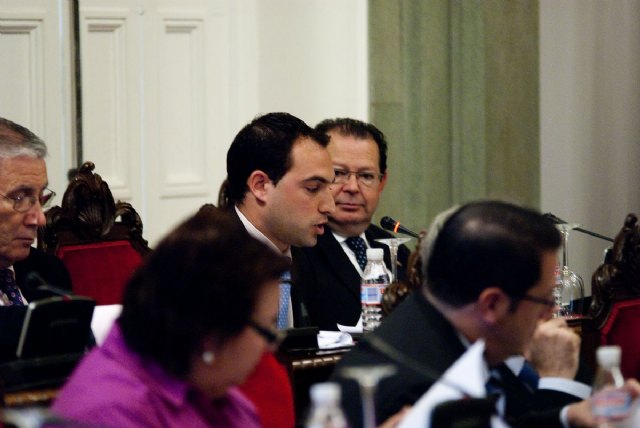 El Ayuntamiento ha puesto en marcha 9.000 acciones directas contra el paro - 1, Foto 1