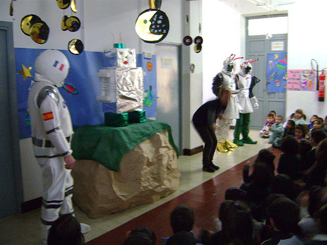 V Semana de Cultura del CEIP “Santiago” de Totana: Año Internacional de la Astronoma - 19