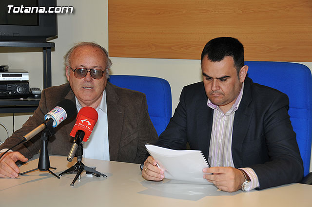 Autoridades municipales visitan el Centro Tecnolgico de la Artesana con motivo del dcimo aniversario de esta sede regional - 20