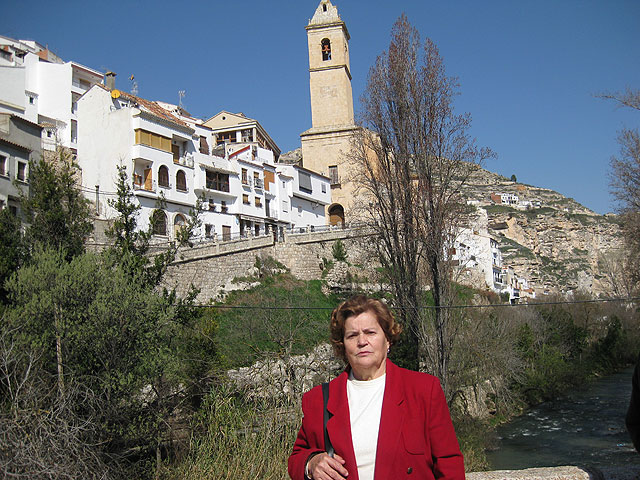 La Asociacin de Amas de Casa y Usuarios 