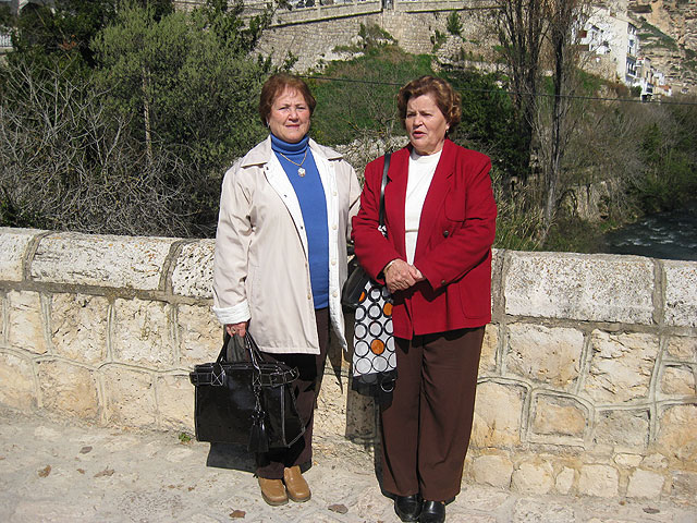 La Asociacin de Amas de Casa y Usuarios 