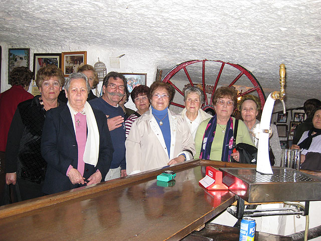 La Asociacin de Amas de Casa y Usuarios 