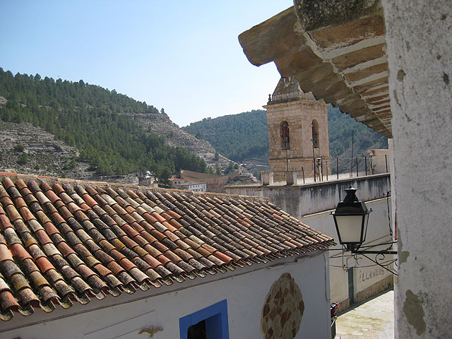 La Asociacin de Amas de Casa y Usuarios 