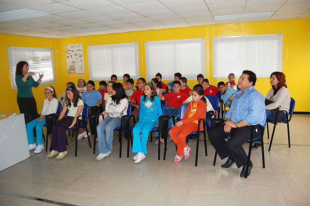 Los escolares torreños visitan el Ecoparque para saber más de la gestión de residuos - 1, Foto 1
