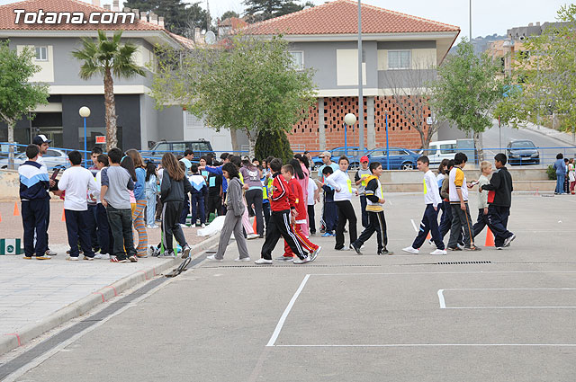 Ms de 700 niños participan en las Jornadas de Juegos Populares y Deportes Alternativos - 2