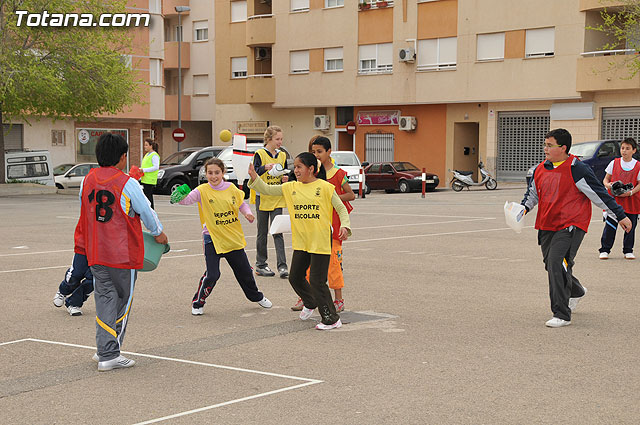 Ms de 700 niños participan en las Jornadas de Juegos Populares y Deportes Alternativos - 22