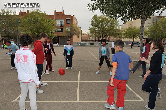Ms de 700 niños participan en las Jornadas de Juegos Populares y Deportes Alternativos - 28