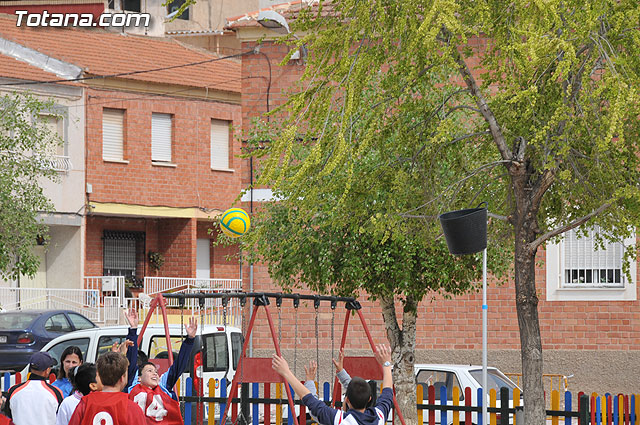 Ms de 700 niños participan en las Jornadas de Juegos Populares y Deportes Alternativos - 35