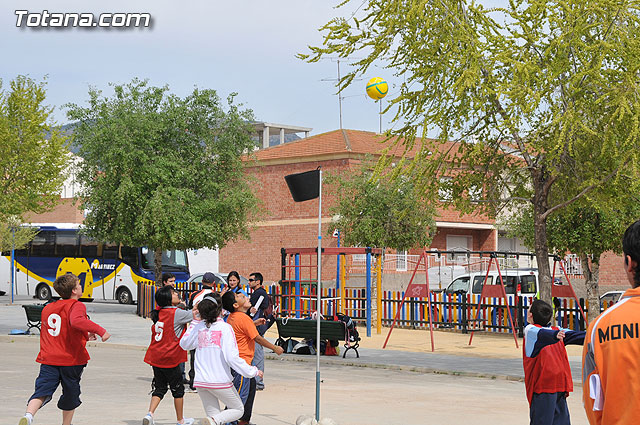 Ms de 700 niños participan en las Jornadas de Juegos Populares y Deportes Alternativos - 36