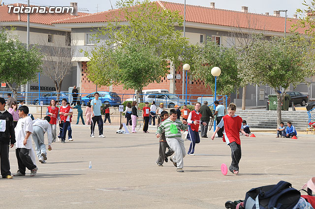 Ms de 700 niños participan en las Jornadas de Juegos Populares y Deportes Alternativos - 38