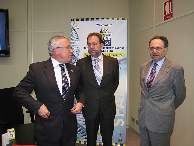Murcia acoge la final de la Olimpiada Científica Europea en la que participan alumnos de 21 países - 1, Foto 1