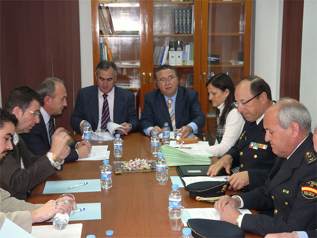 El delegado del Gobierno copreside la Junta Local de Seguridad de Molina de Segura - 1, Foto 1