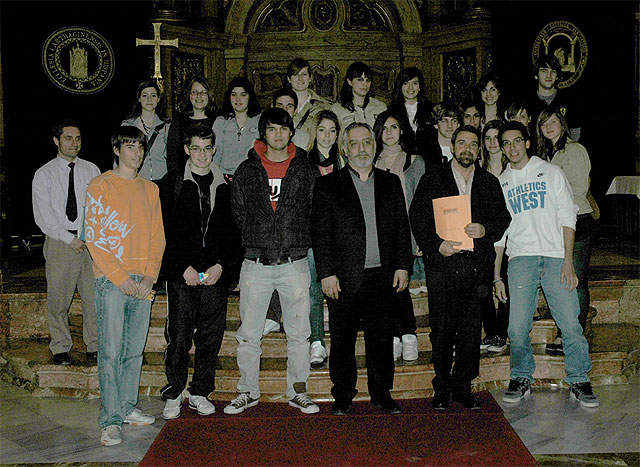 Alumnos del Colegio Marista La Merced-Fuensanta, de Murcia,visitan la UCAM - 1, Foto 1