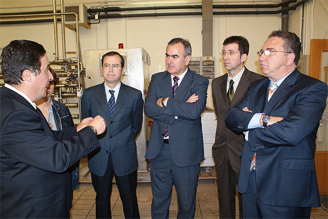 El delegado del Gobierno visita el Centro Tecnológico Nacional de la Conserva y la Alimentación - 1, Foto 1