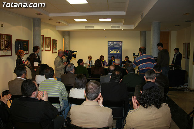 Se presenta la agenda gratuita de Semana Santa “Ser Nazarenos Totana 2009” - 19