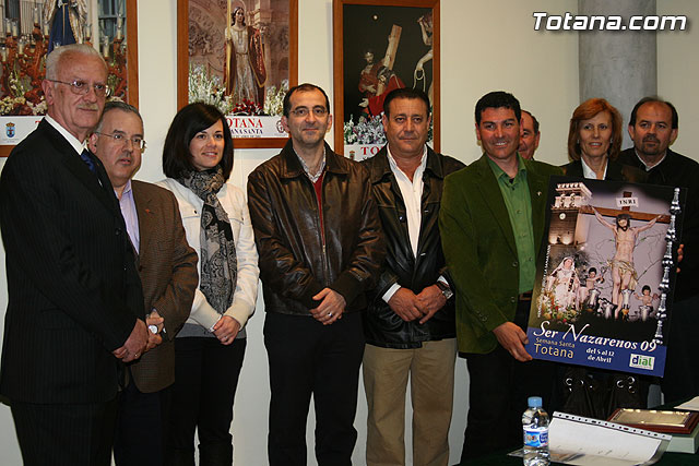 Se presenta la agenda gratuita de Semana Santa “Ser Nazarenos Totana 2009” - 30