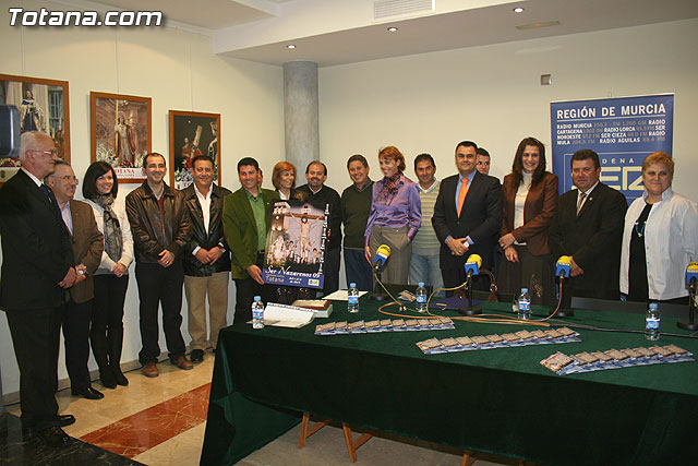 Se presenta la agenda gratuita de Semana Santa “Ser Nazarenos Totana 2009” - 29