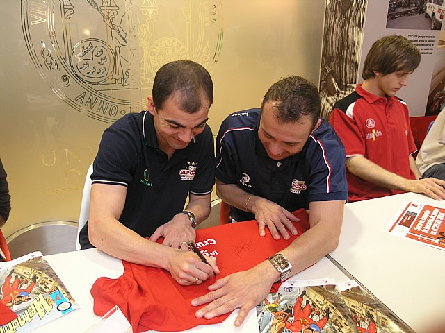Wilde y Marcelo en el cierre de la Campaña Tú sangre siempre hace falta - 1, Foto 1