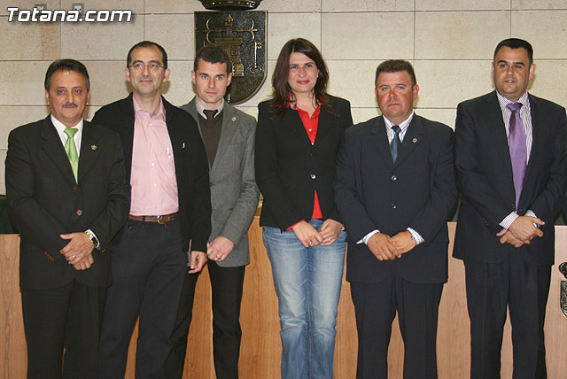 El Ayuntamiento y el Ilustre Cabildo Superior de Procesiones firman el convenio de colaboracin - 18