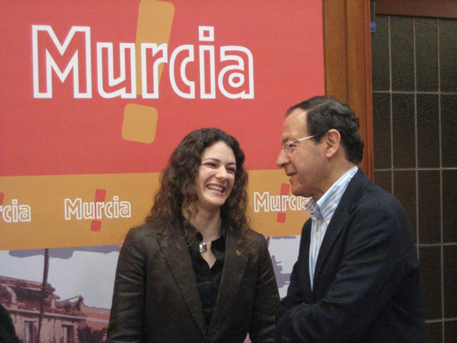 La alpinista Lucía López es recibida por el Alcalde tras su hazaña en el Aconcagua - 2, Foto 2