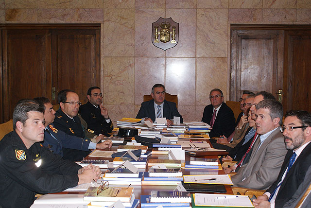 El delegado del Gobierno presenta tres planes de intervención ante situaciones de emergencia - 1, Foto 1