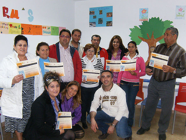 To be closing the literacy workshop (Project Gelem) for people experiencing social exclusion, Foto 1