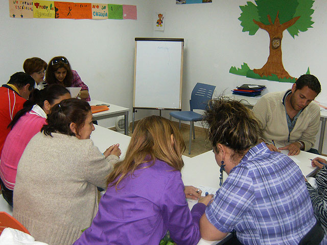 To be closing the literacy workshop (Project Gelem) for people experiencing social exclusion, Foto 2