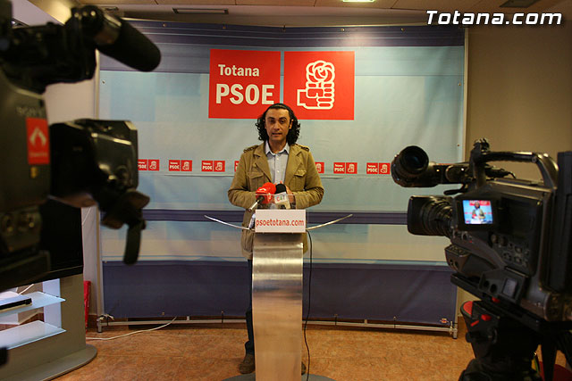 Martínez Usero: “el Plan General podría provocar la perdida automática de los derechos de muchos regantes totaneros sobre las aguas del trasvase”, Foto 1