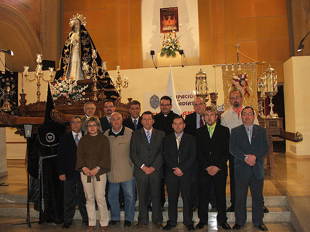 El patrimonio de la Semana Santa caravaqueña se expone en la Compañía de Jesús - 1, Foto 1