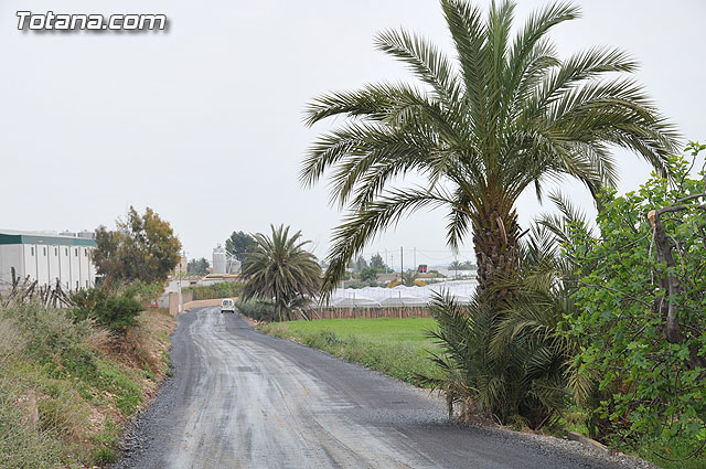 Continúan las obras de los caminos rurales, financiados por el Fondo de Inversión Local - 1, Foto 1