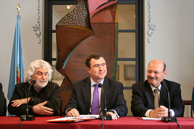 Obras Públicas renueva el convenio de cesión del uso de la Casa Pintada como sede del Museo Cristóbal Gabarrón - 1, Foto 1