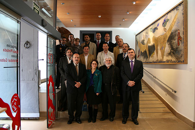 Obras Públicas renueva el convenio de cesión del uso de la Casa Pintada como sede del Museo Cristóbal Gabarrón - 2, Foto 2