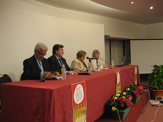 Casi 200 personas participaron en las Jornadas de Discapacidad de FAMDIF - 1, Foto 1