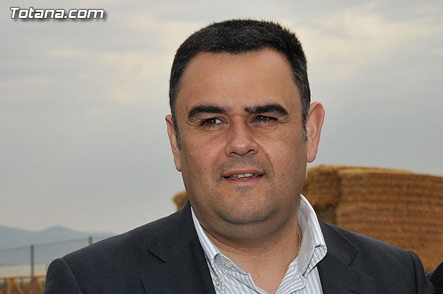 Continan las obras de los caminos rurales, financiados por el Fondo de Inversin Local - 8