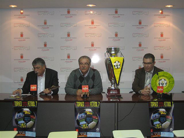 Puente Tocinos celebra el I Torneo Nacional Alevín de Fútbol 7 - 1, Foto 1