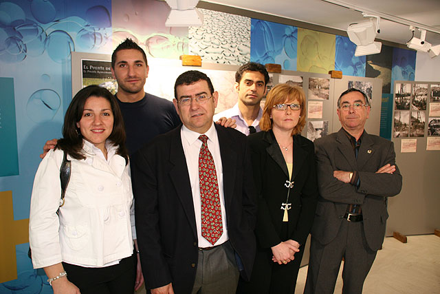 Un grupo de investigadores inaugura una exposición sobre el Puente de Blanca - 1, Foto 1