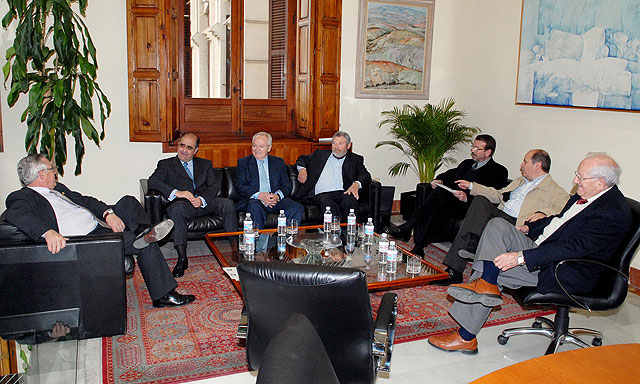 La comisión promotora de la iniciativa popular a favor del Tajo-Segura pide la colaboración de la Universidad de Murcia - 2, Foto 2