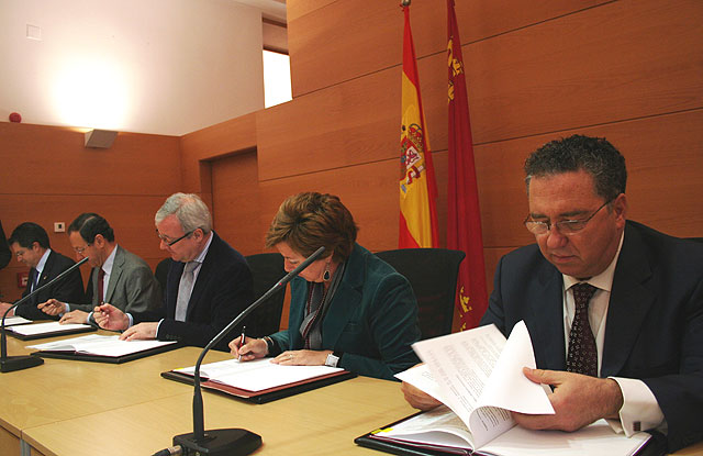 Valcárcel exige al Gobierno central una financiación estable que permita a los ayuntamientos programar sus inversiones - 2, Foto 2